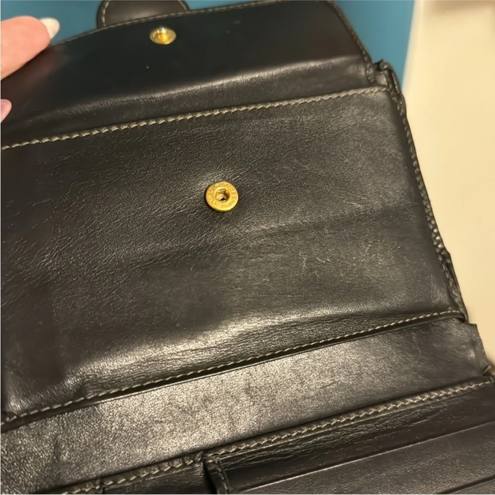 Fendi Black and Brown Logo Wallet - Picture 11 of 15